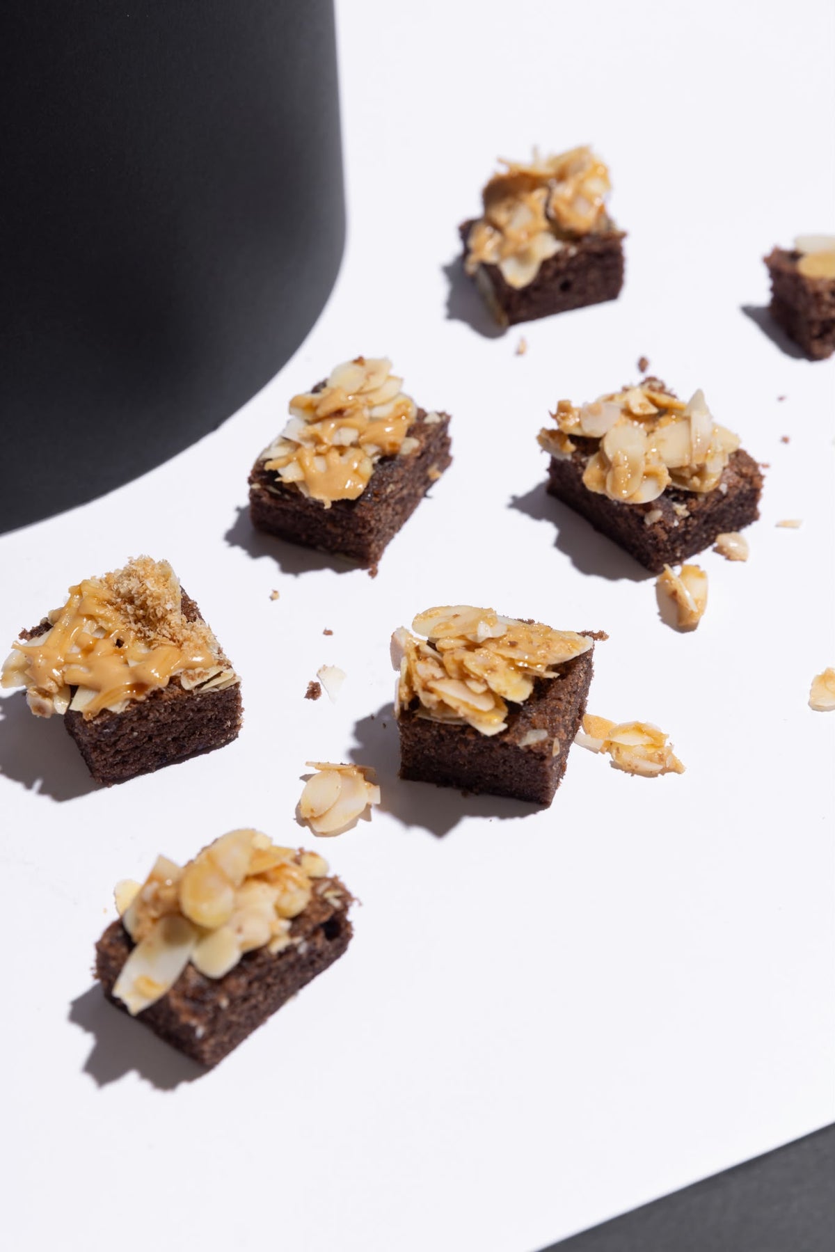 PEANUT BUTTER BROWNIE BOX